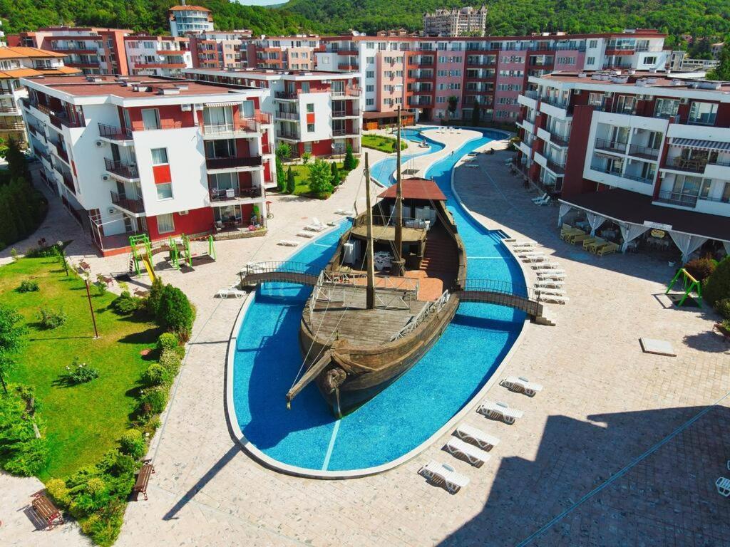 Privilege Fort Beach - Sea Viev Premium Apartments Elenite Dış mekan fotoğraf