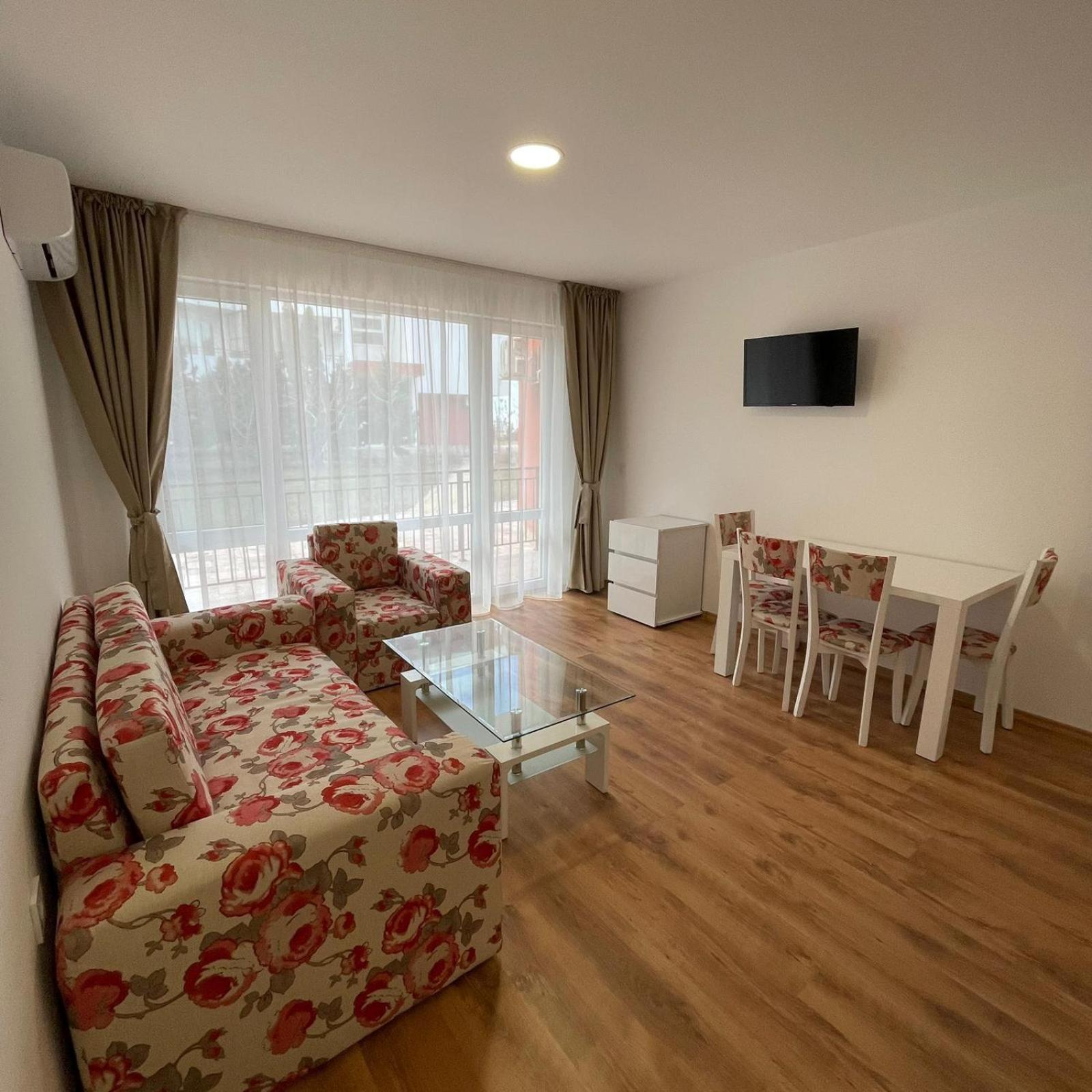 Privilege Fort Beach - Sea Viev Premium Apartments Elenite Dış mekan fotoğraf